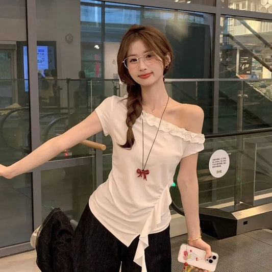 Sovrose Off-Shoulder Lace Tee — The Effortless Summer Silhouette